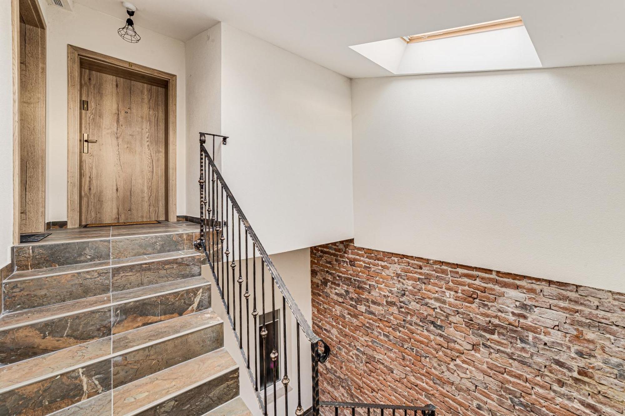 Ari Central Grand Apartments - Luxurious Stay Arad Kültér fotó