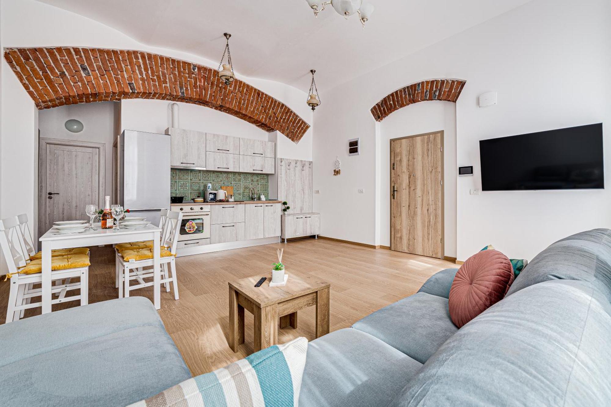 Ari Central Grand Apartments - Luxurious Stay Arad Kültér fotó