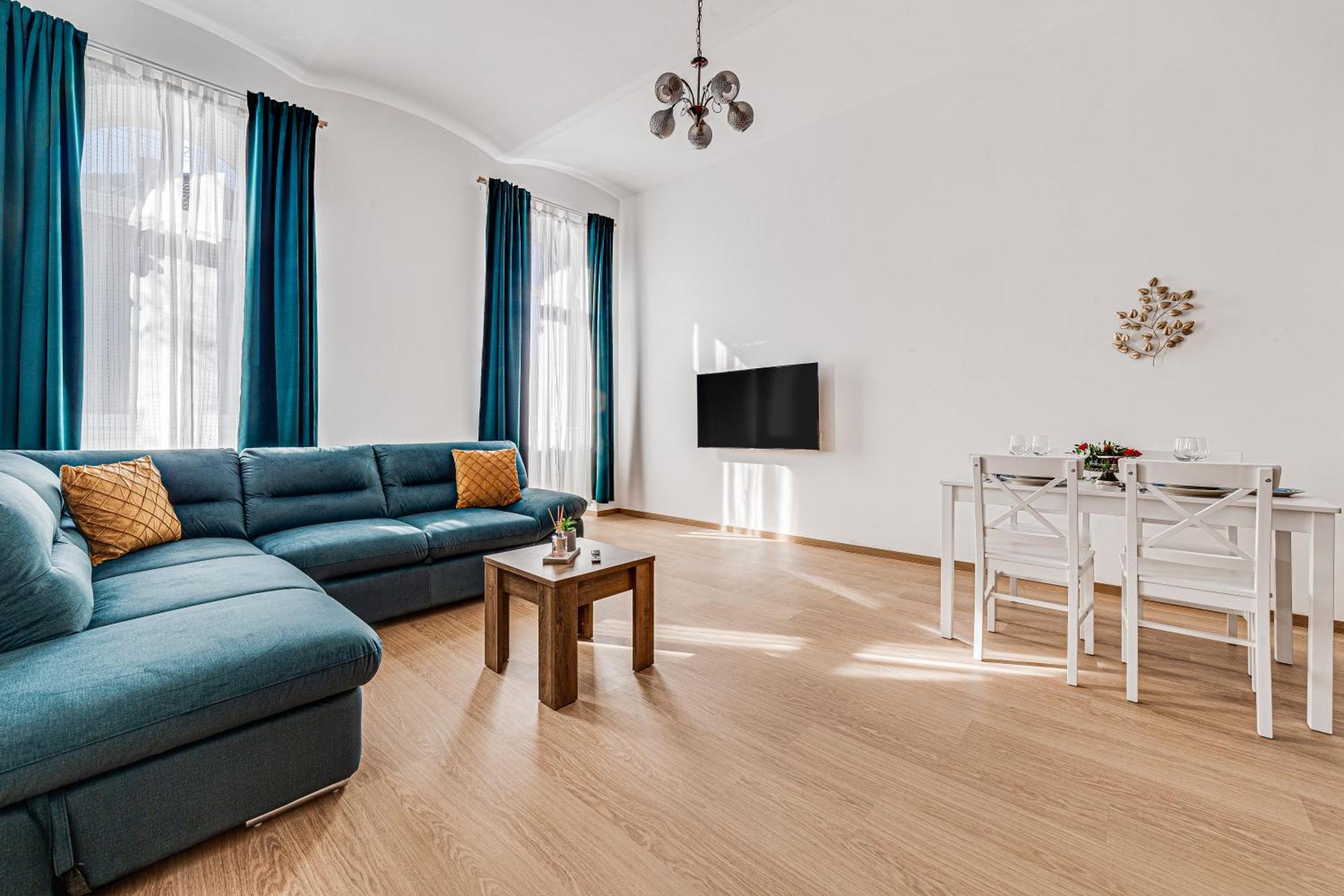 Ari Central Grand Apartments - Luxurious Stay Arad Kültér fotó